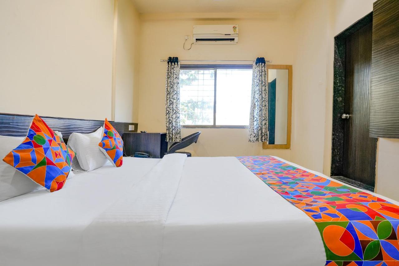 Fabhotel Regent Inn - Nr Skywalk Bridge Pimpri-Chinchwad エクステリア 写真